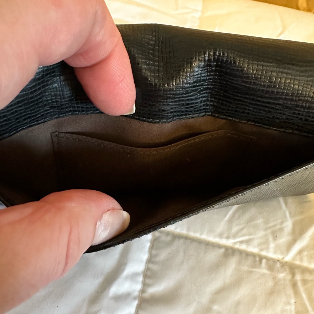 Cole Haan Large Leather Wallet - Picture 4 of 10